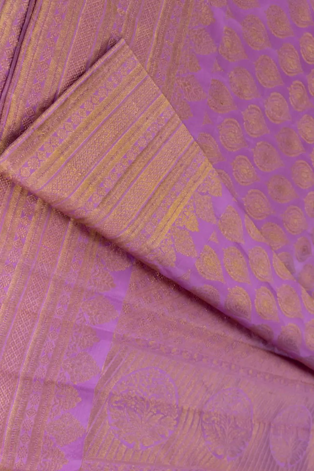 Elegant Pink Kanjiwaram Pure Silk Saree: Pure Luxury in Every Thread