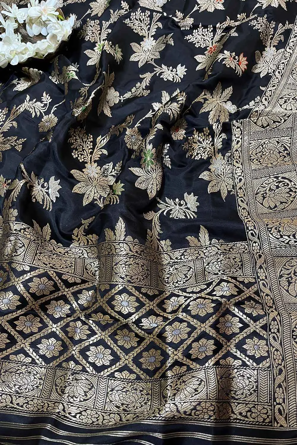Exquisite Black Handloom Banarasi Silk Meenakari Dupatta
