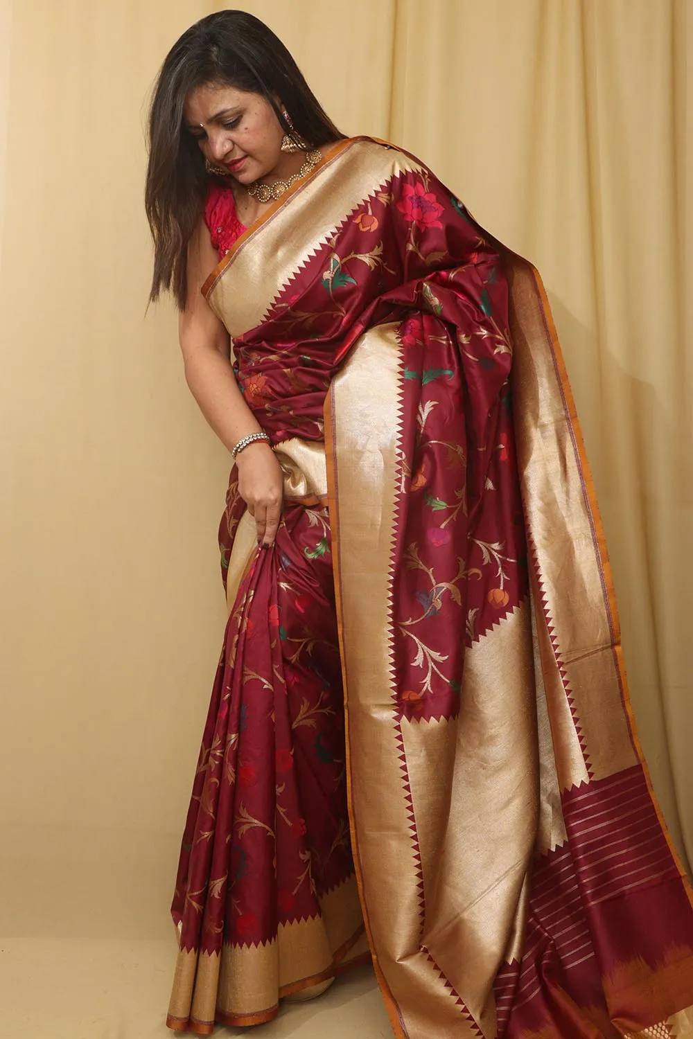 Exquisite Wine Banarasi Handloom Pure Katan Silk Meenakari Saree