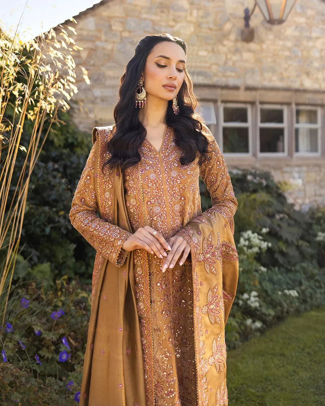 Faiza Saqlain | Adeen Velvet '24 | Coreene