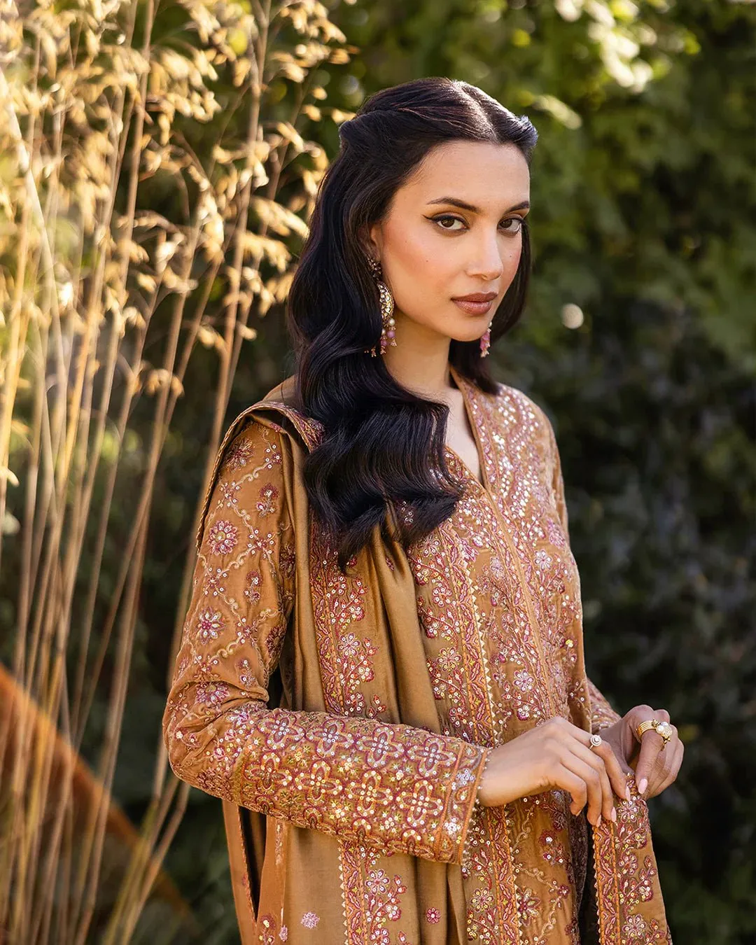 Faiza Saqlain | Adeen Velvet '24 | Coreene
