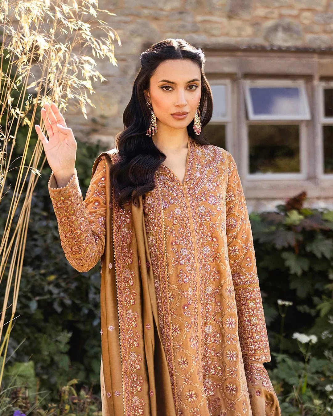 Faiza Saqlain | Adeen Velvet '24 | Coreene