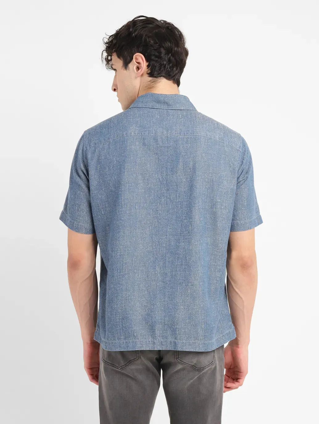 Men's Solid Relaxed Fit Shirt