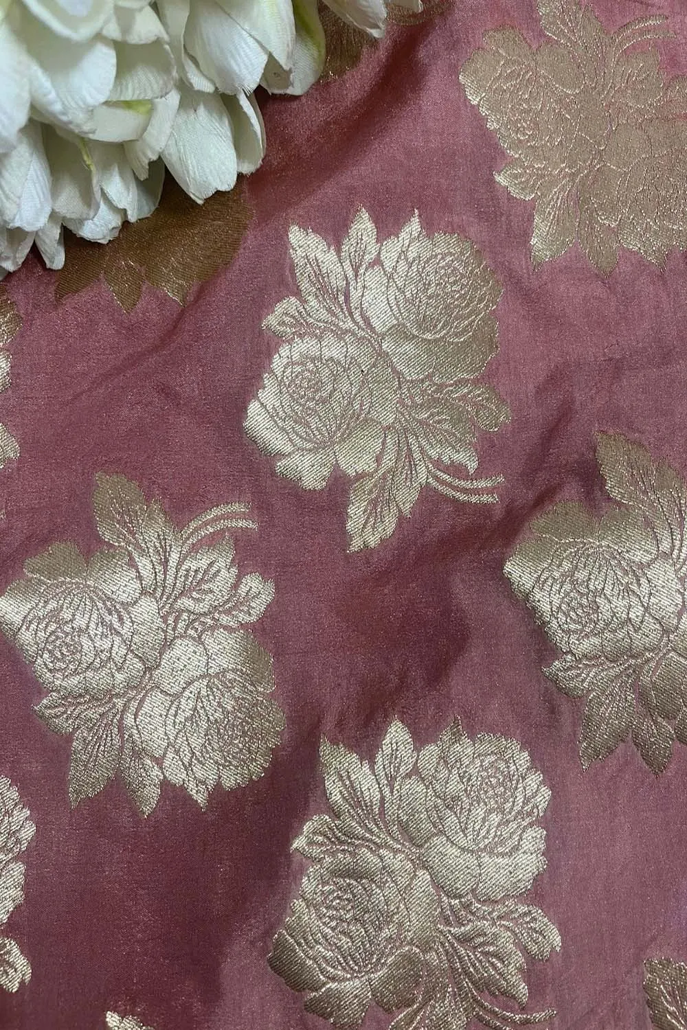 Onion Pink Banarasi Silk Fabric ( 1 Mtr )