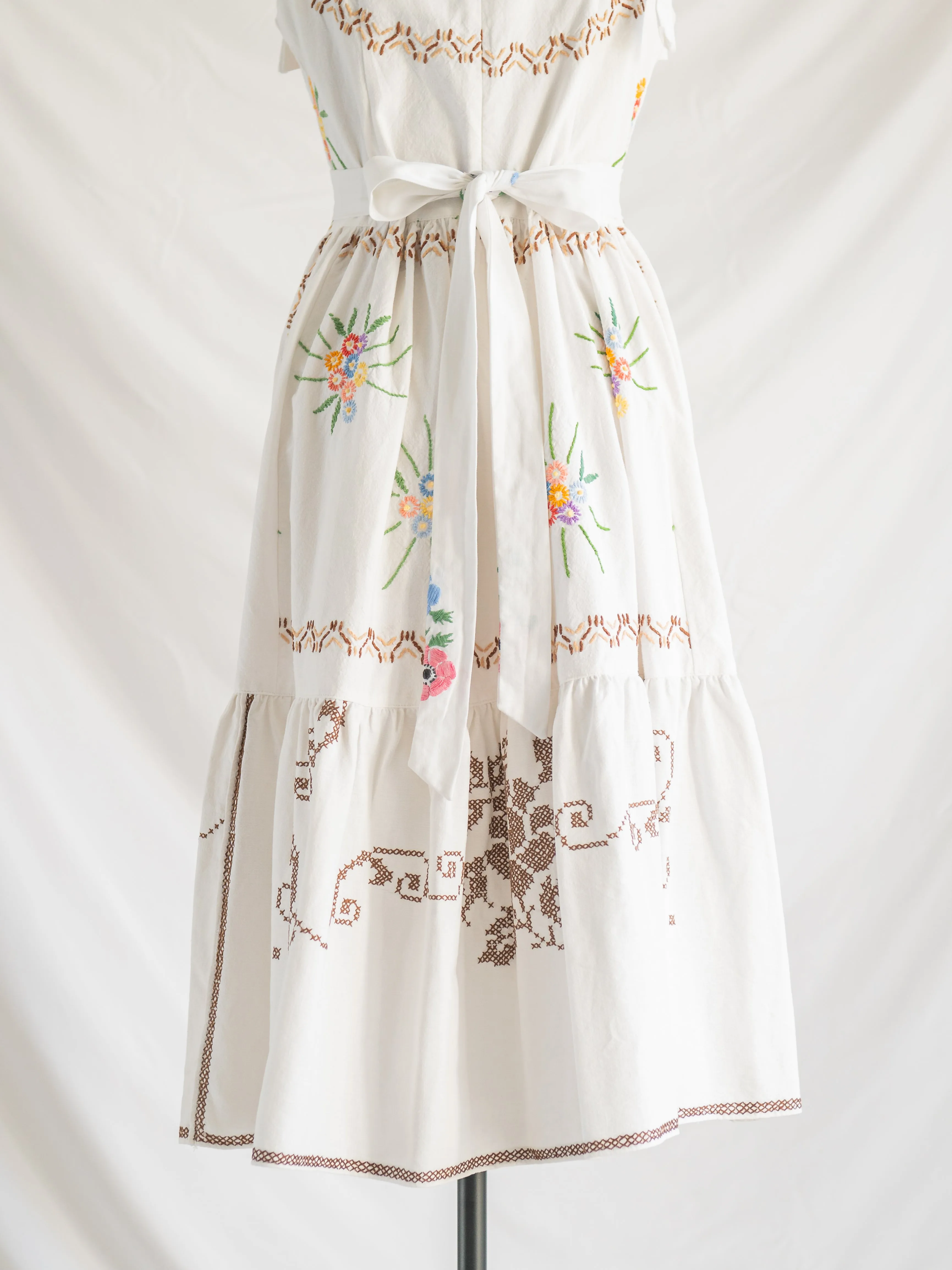 Re-design Upcycled African Daisy Embroidered Cotton Midi Dress